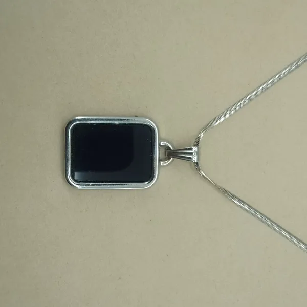 Stainless_Steel_Black_Onyx_Stone_Rectangular_Pendant_With_Chain_For_Women_Anti_Tarnish_Necklace