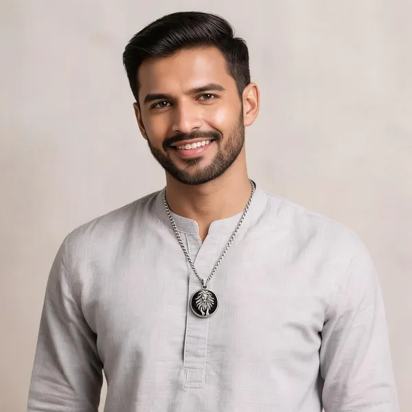 Anti_Tarnish_Silver_And_Black_Lion_Medallion_Pendant_Necklace_With_Stainless_Steel_Box_Chain_For_Men_And_Boys
