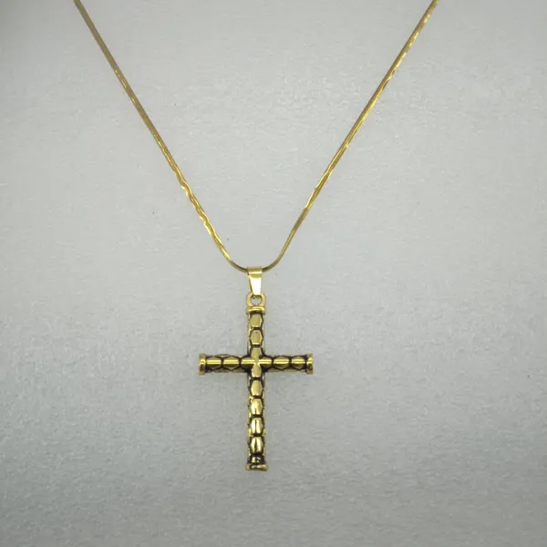Gold_Stainless_Steel_Textured_Cobblestone_Cross_Pendant_Necklace_For_Men