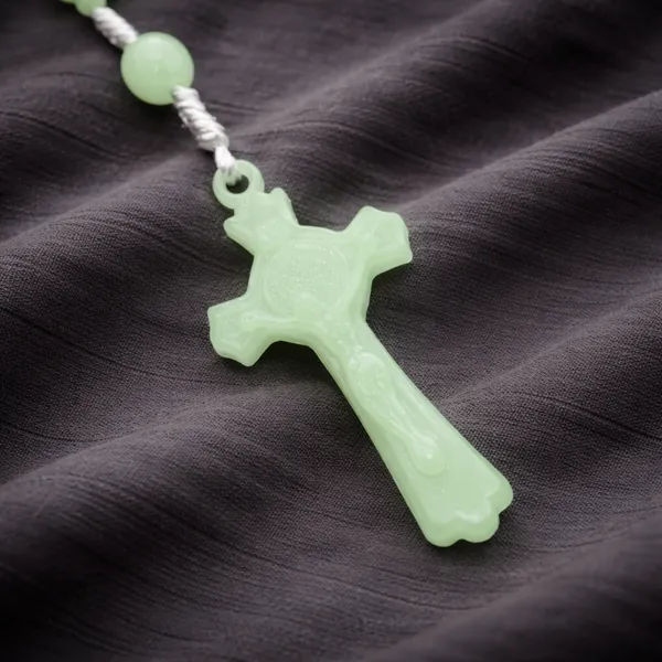 Glow_In_Dark_Acrylic_Rosary_Bead_Necklace_With_Cross_Unisex