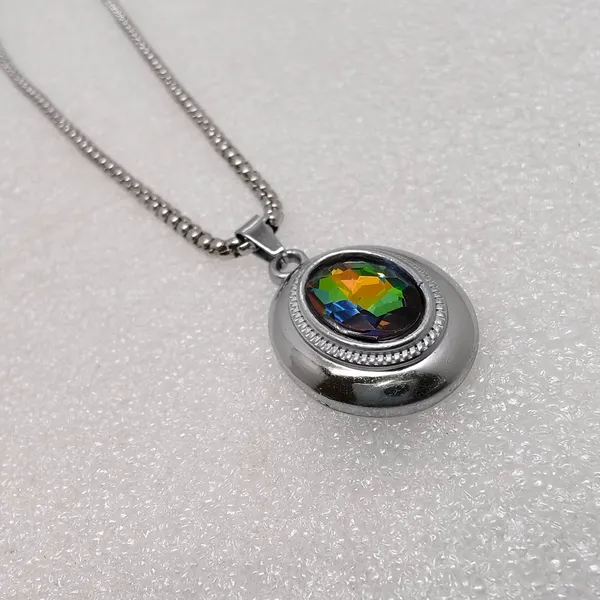 Silver_Anti_Tarnish_Stainless_Steel_Rainbow_Crystal_Oval_Pendant_Necklace_With_Box_Chain_For_Men