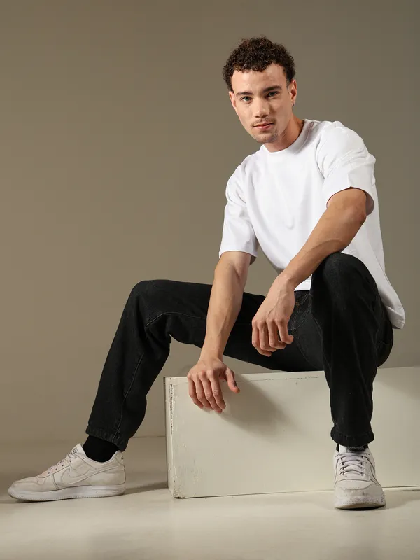 White_Cotton_T-Shirt_For_Men