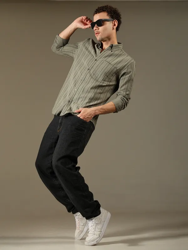 Olive_Line_Shirt_For_Men