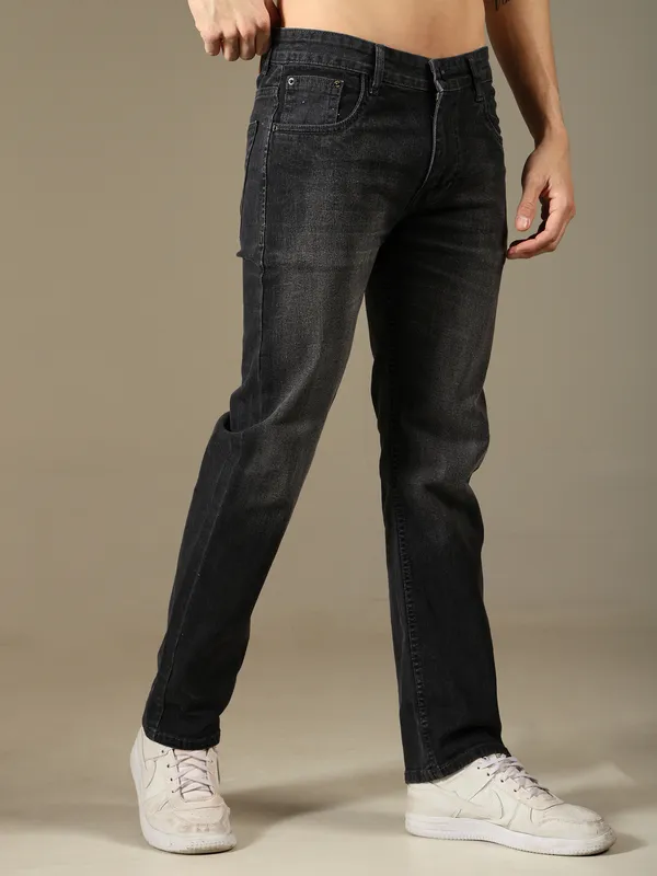Washed_Black_Denim_Jeans_For_Men