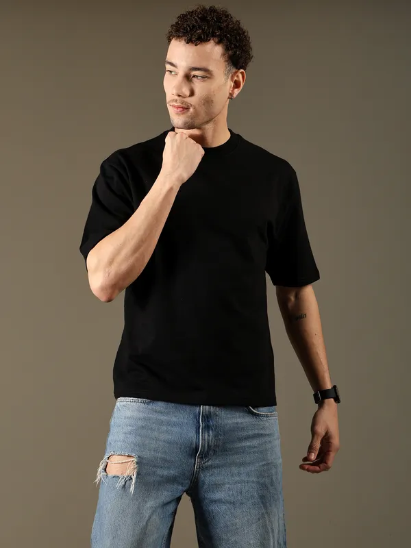Black_Cotton_T-Shirt_For_Men