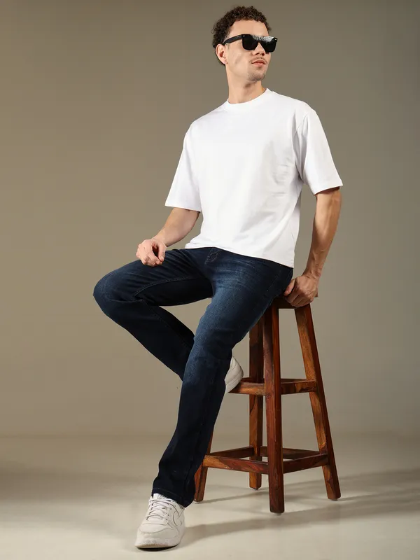 Dark_Blue_Denim_Jeans_For_Men
