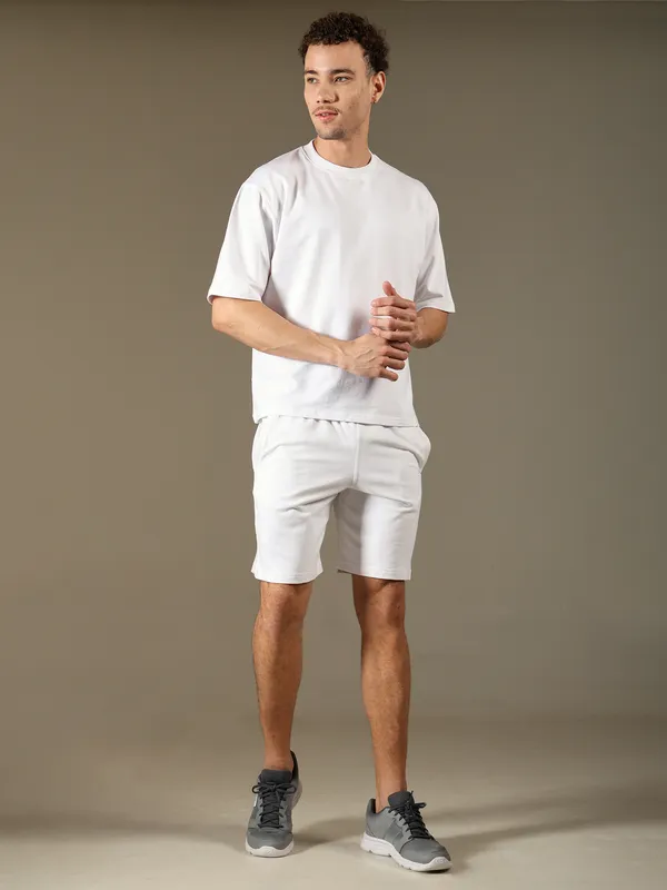 White_Cotton_Shorts_For_Men