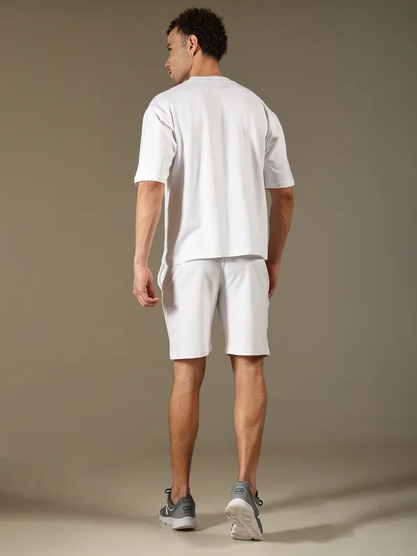 White_Cotton_Shorts_For_Men