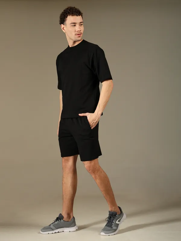 Black_Cotton_Shorts_For_Men