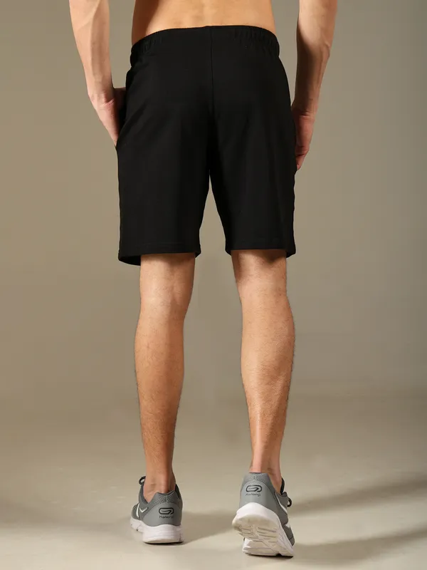 Black_Cotton_Shorts_For_Men