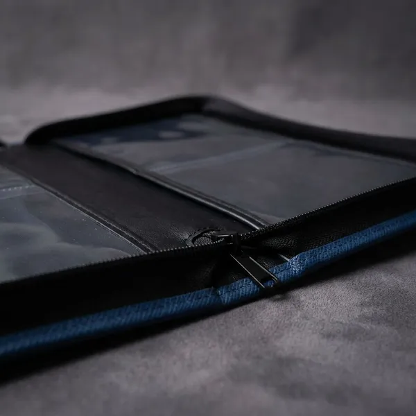 Blue_Plastic_Files_For_Unisex