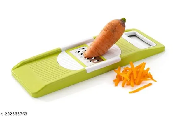 Green_6_In_1_Slicer_And_Grater_With_Safety_Holder