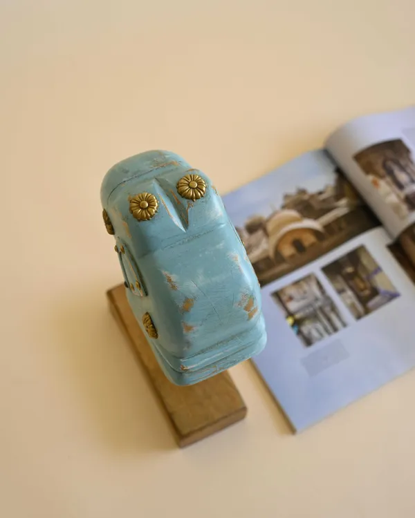 Decorative_Wooden_Elephant_on_stand_-_Blue