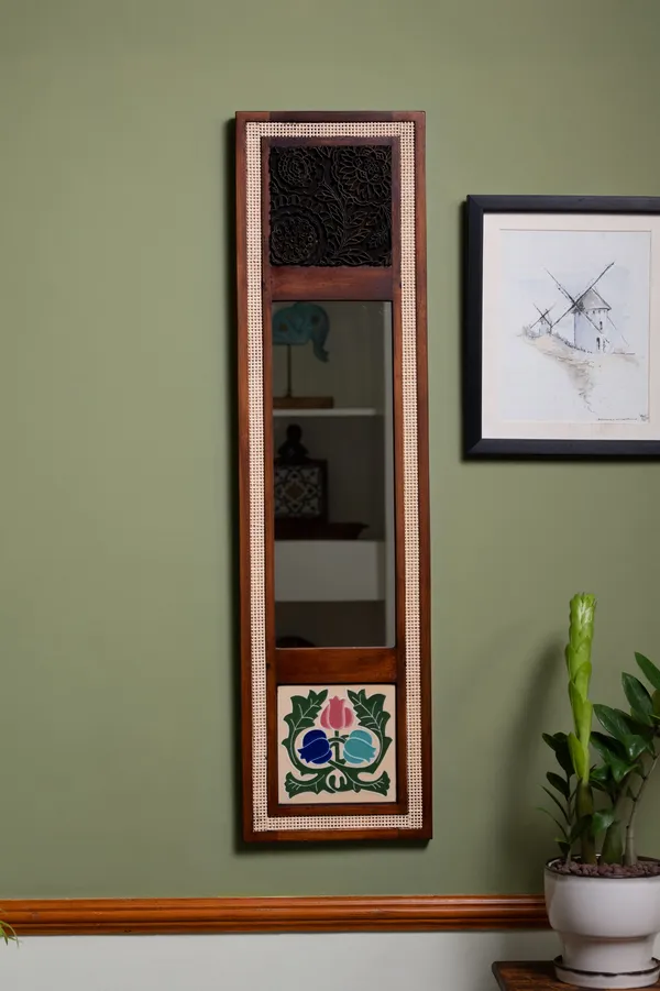 Dahlia_Aaina_-_Mirror_with_Wicker,_Tile_&_Blocks_For_Home_Decor