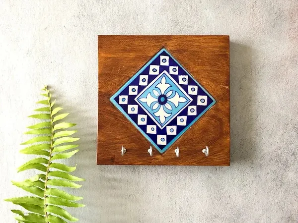 Chrysanthamum_Keyholder_-_Tile_&_Wood_Key_Holders_For_Home_Decor