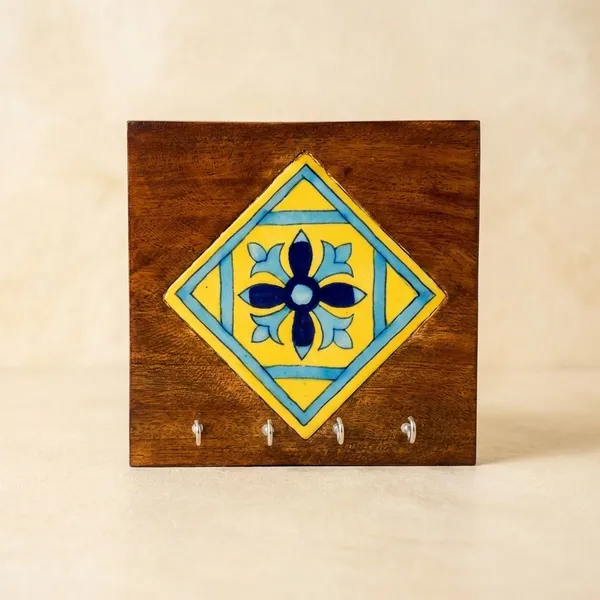 Teasel_Key_Holder_-_Wood_&_Tile_Keyholder_For_Home_Decor