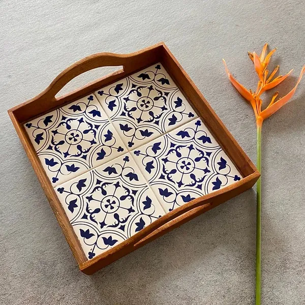 Dandelion_Square_Tray_-_Tile_and_Wood_Square_Tray