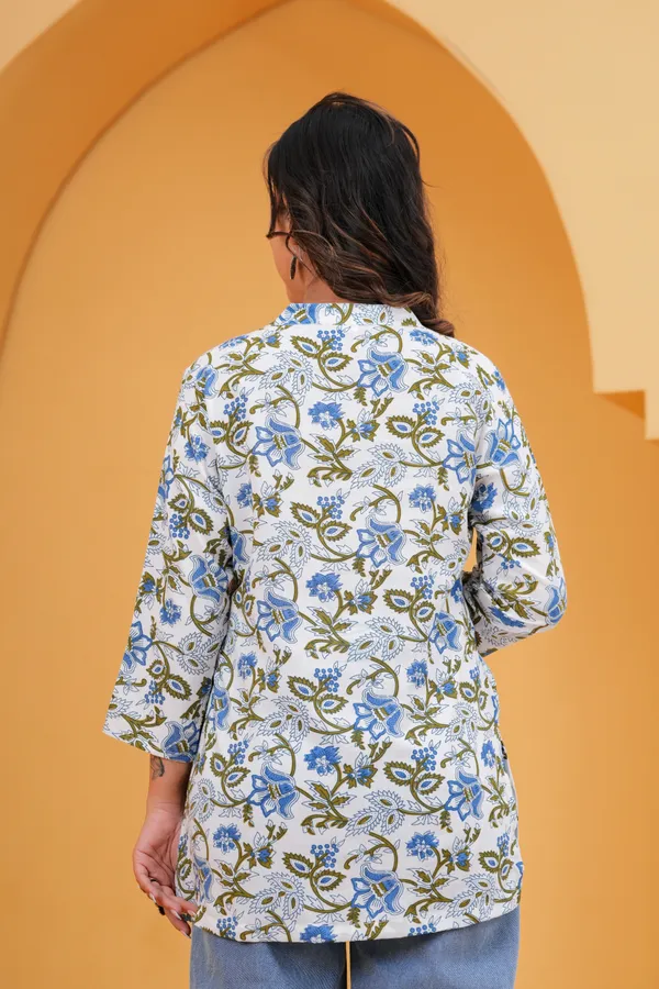 White_Floral_Printed_Rayon_Trendy_Top_For_Women