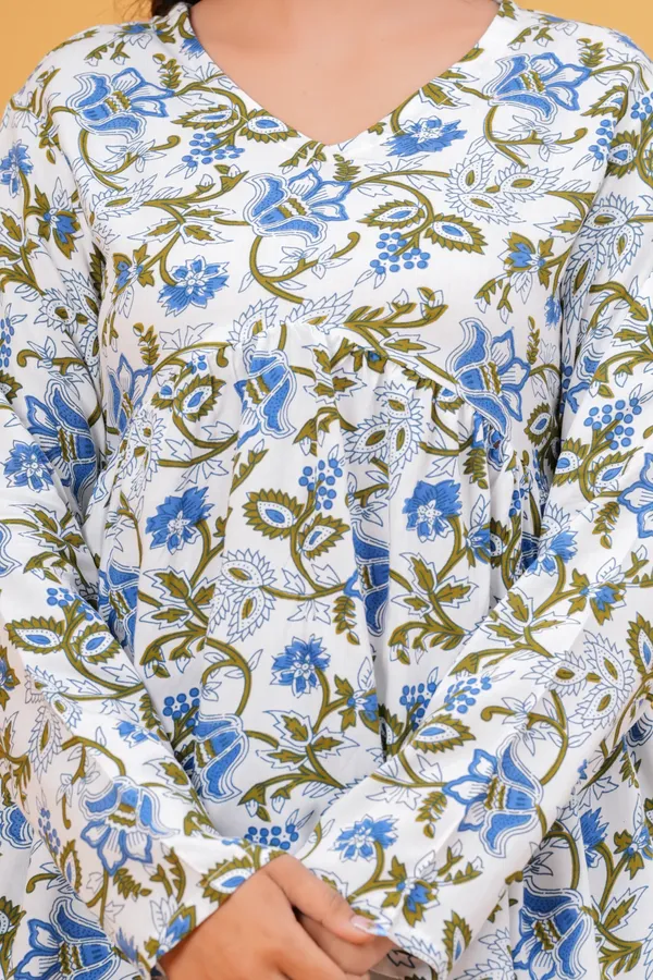White_Floral_Printed_Rayon_Trendy_Top_For_Women