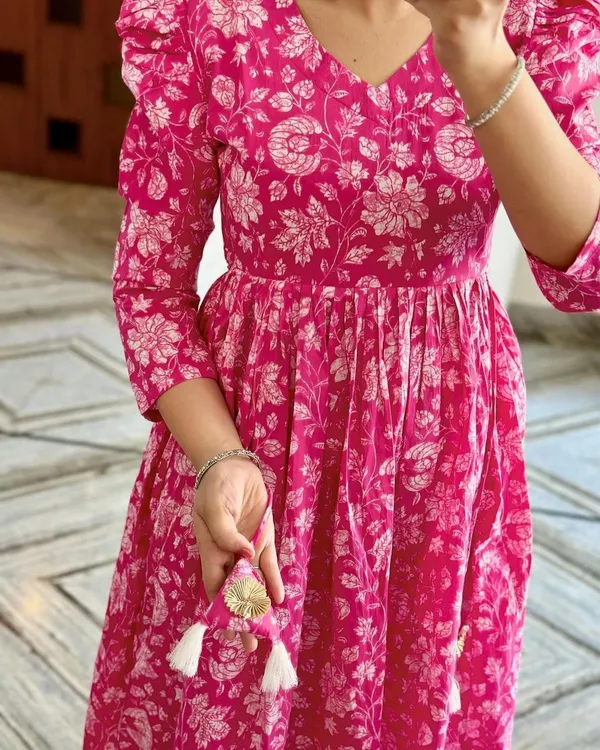Pink_and_Green_Viscose_Rayon_Printed_Regular_A-Line_Kurta_For_Women