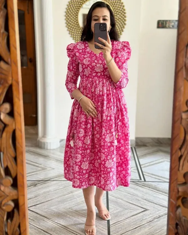 Pink_and_Green_Viscose_Rayon_Printed_Regular_A-Line_Kurta_For_Women