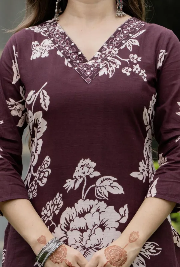 Maroon_Khadi_Cotton_Embroidered_Regular_Kurta_Set_For_Women