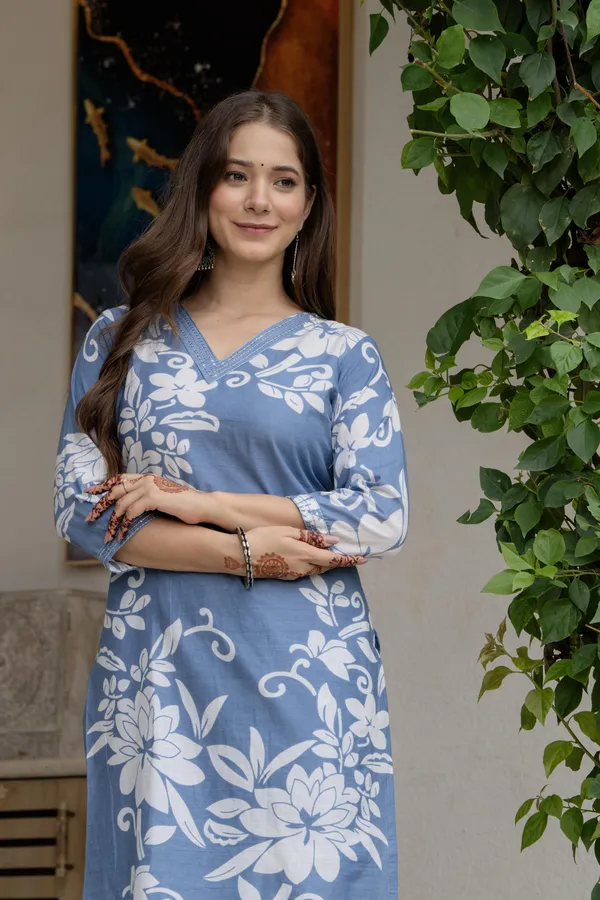 Blue_Pure_Cotton_Floral_Print_Regular_Kurta_Set_For_Women