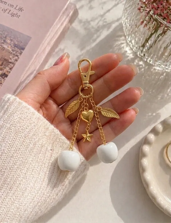 Cherry_Charm_Keychain