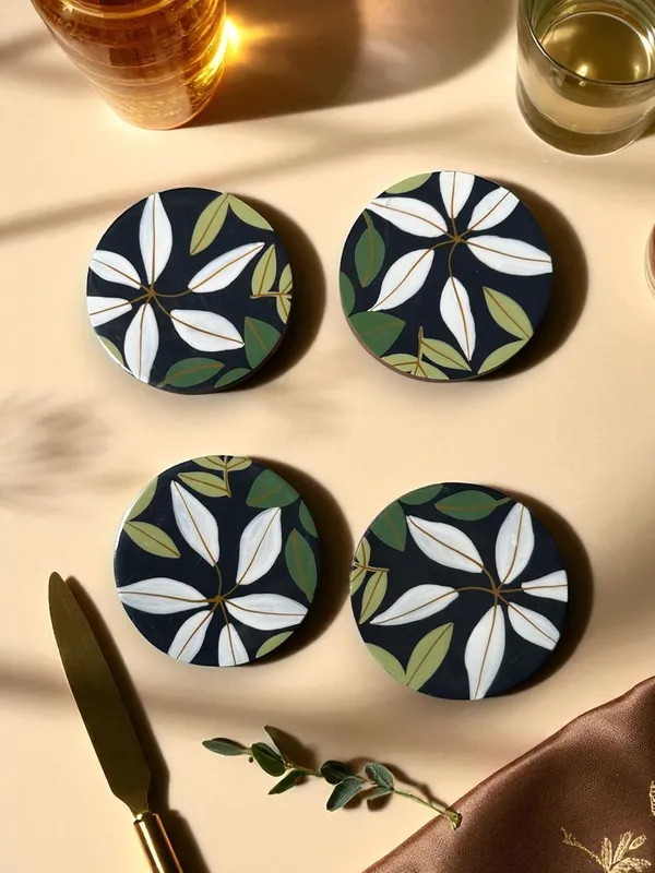 Handpainted_Wooden_Coaster_Set