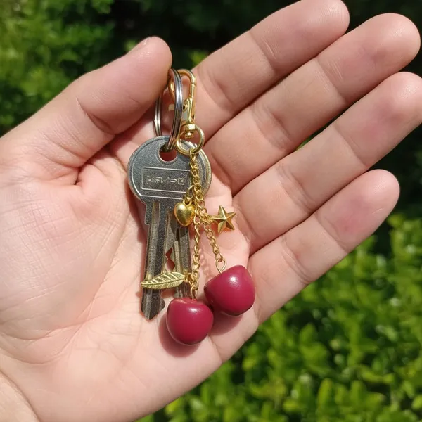 Cherry_Charm_Keychain