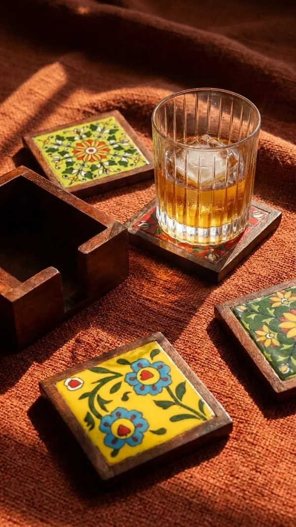 Wooden_Coaster_Set_With_Ceramic_Tile_Inlay