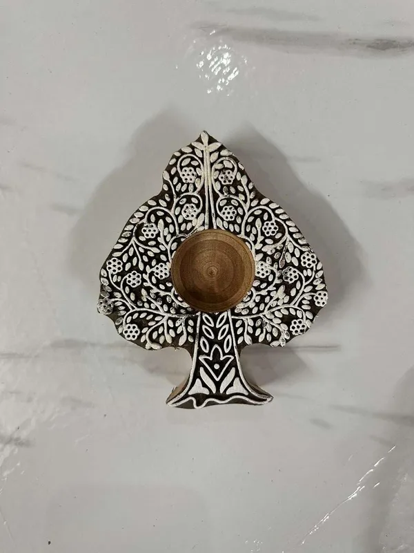 Wooden_Tealight_Candle_Holder