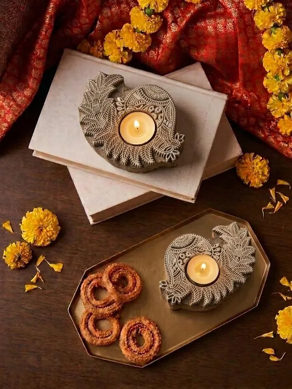 Wooden_Peacock_Tealight_Candle_Holder