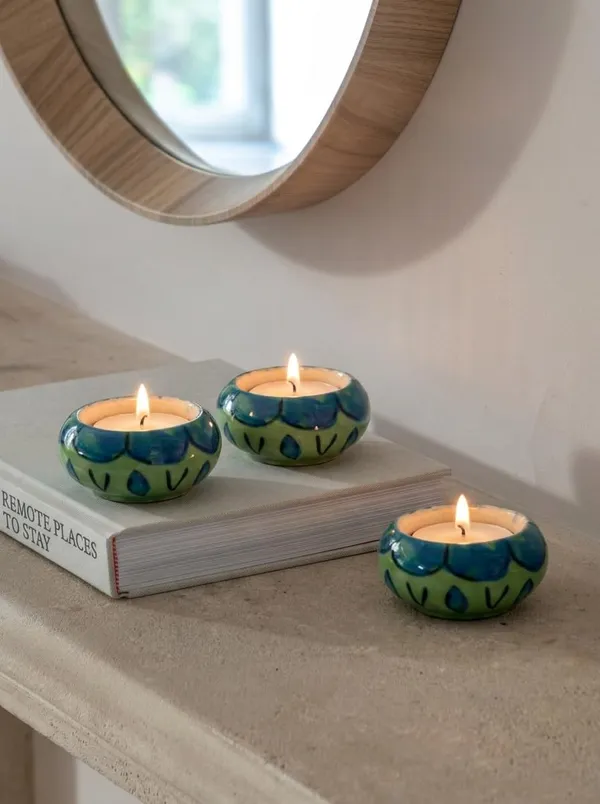 Blue_Pottery_Tealight_Candle_Holder