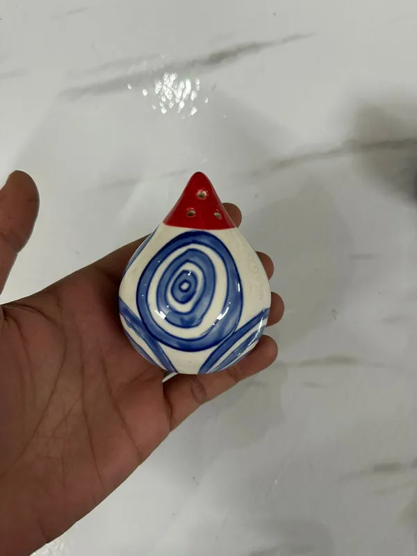 Multicolor_Premium_Orra_Ceramic_Salt_&_Pepper_Sprinkle_Set_Of_2