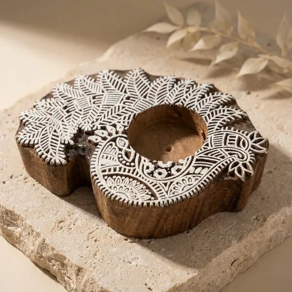 Beige_Premium_The_Mayura_Plume_Block_Print_Candle