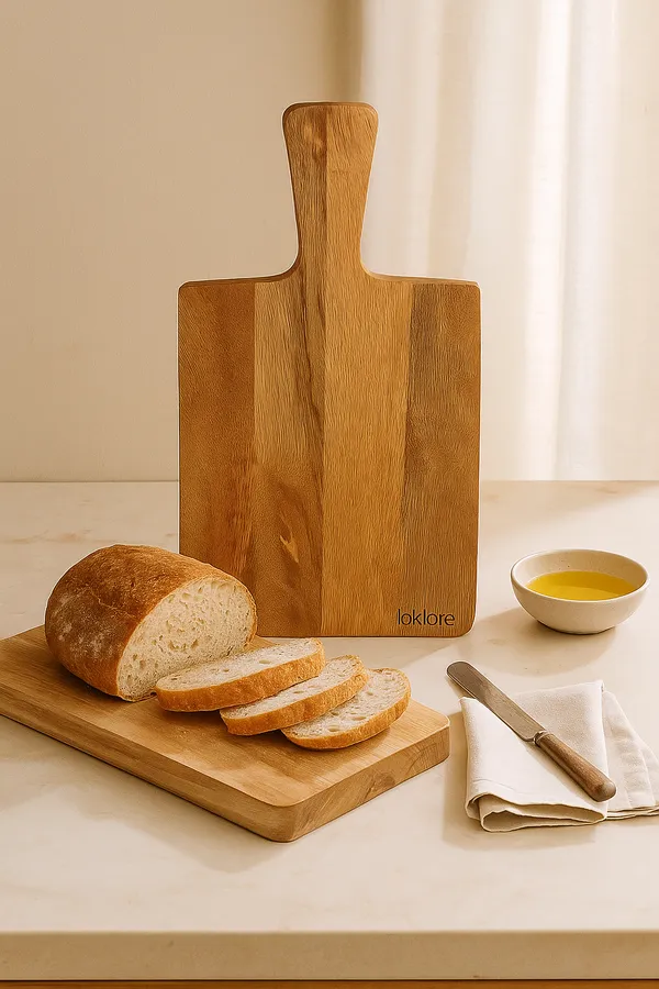 Wooden_Serving_Board_With_Handle