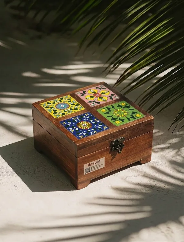 Wooden_Blue_Pottery_Storage_Box
