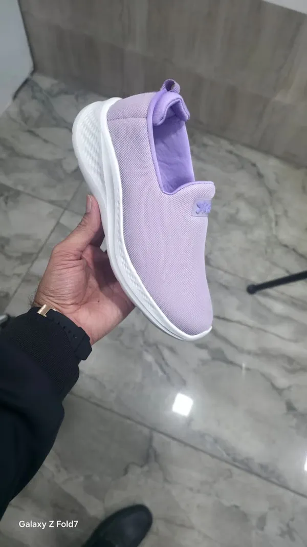 Lavender_Mesh_And_Synthetic_Slip_On_Sneakers_For_Women