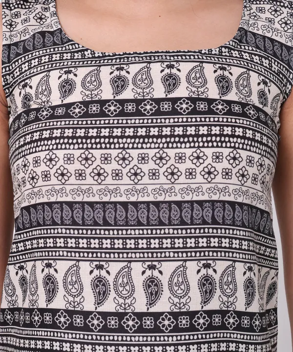 Black_And_Cream_Cotton_Paisley_Printed_Sleeveless_Straight_Kurti_For_Women