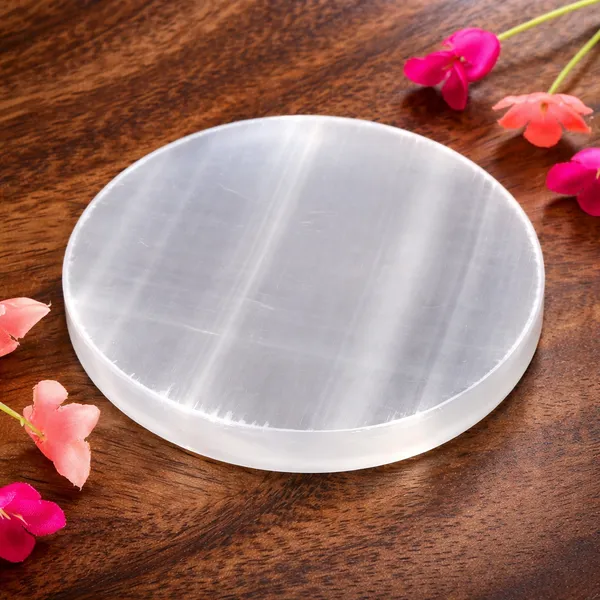 White_Round_Selenite_Plain_Plate_For_Unisex