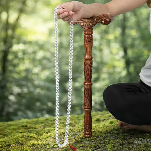 Transparent_Natural_Clear_Quartz_(Sphatik)_Beads_Threaded_Mala_Mala_For_Unisex