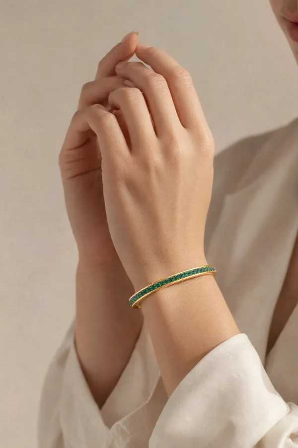 Gold_And_Green_Stone_Kada_For_Women