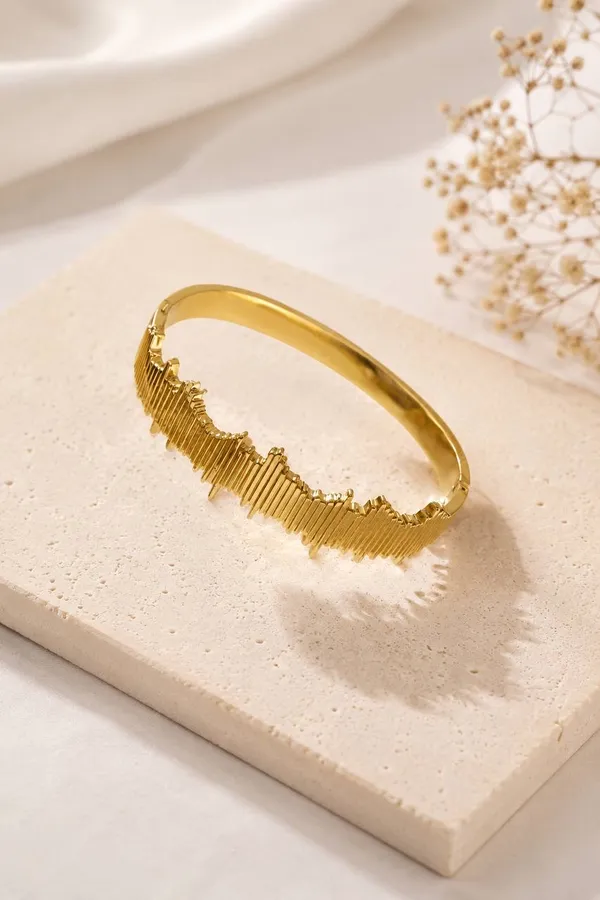 Golden_Knit_Kada