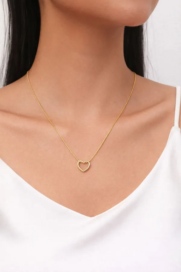 Gold_Heartline_And_Emerald_Necklace_For_Women_Combo_Pack_Of_2