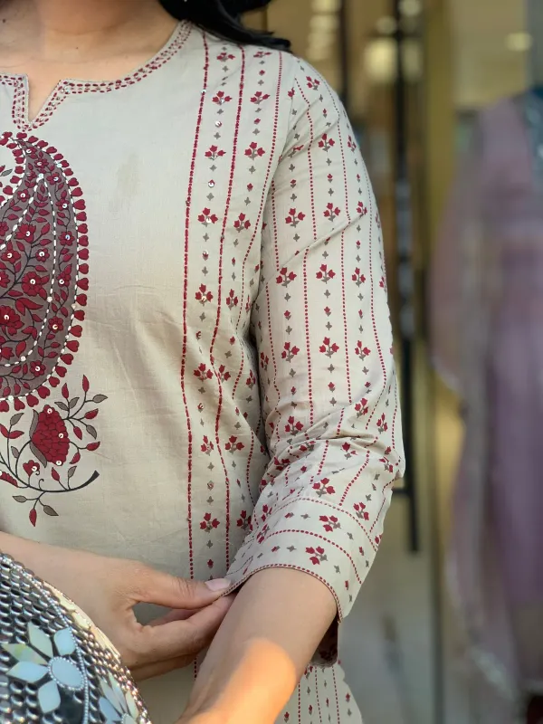 Pure_Cotton_Kurta_and_Pants_with_Dupatta