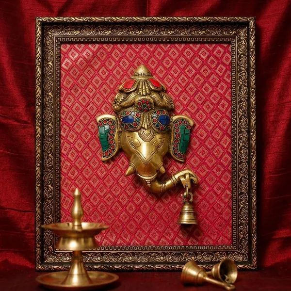 Pink_Brass_3D_Finish_Lord_Ganesha_Wall_Hanging_With_Gemstone_Inlay_And_Bell