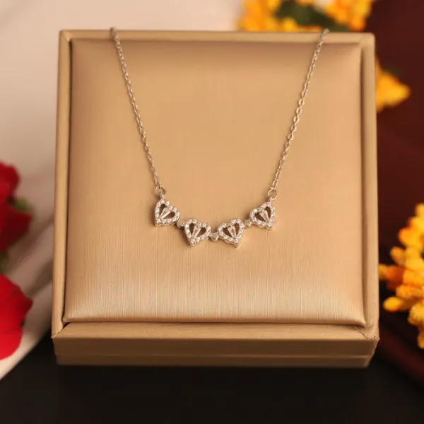 Clover_Four_Heart_Necklace_|_For_Women