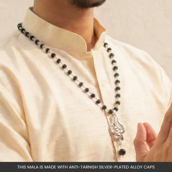 Karungali_Mala_with_Om_Shiva_Trishul_Pendant