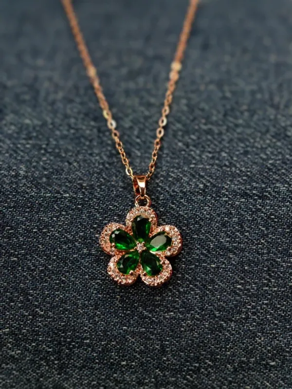 Green_&_Rose_Gold_Crystal_Flower_Pendant_Chain_For_Women